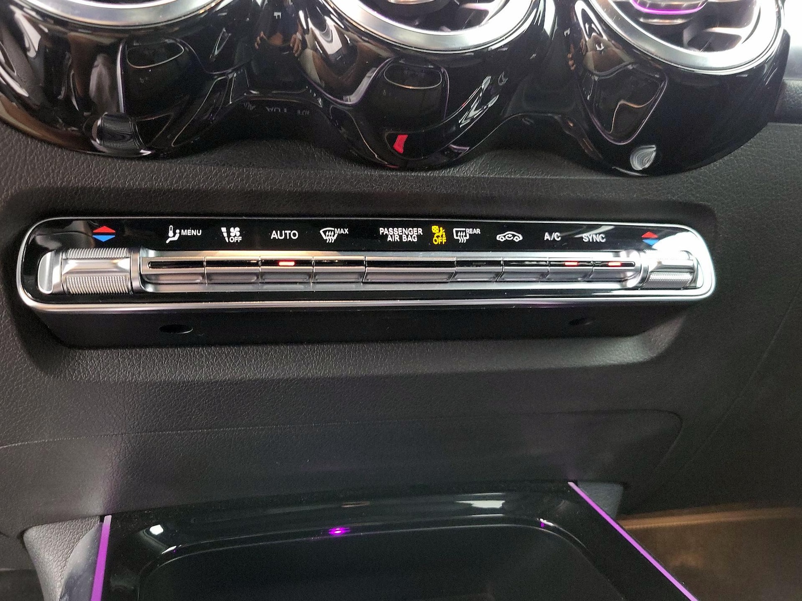 2021 Mercedes-Benz GLB Base - Photo 17