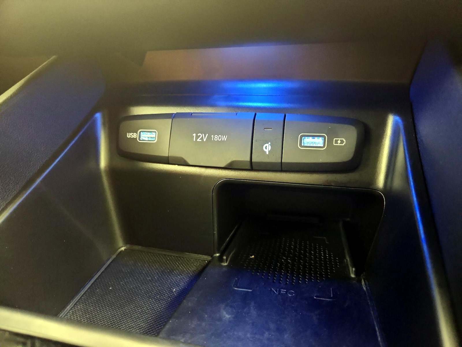 2022 Hyundai Santa Cruz Limited - Photo 18