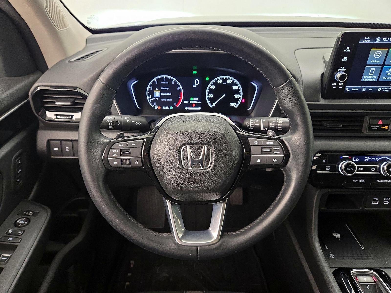 2023 Honda Pilot EX-L - Photo 11
