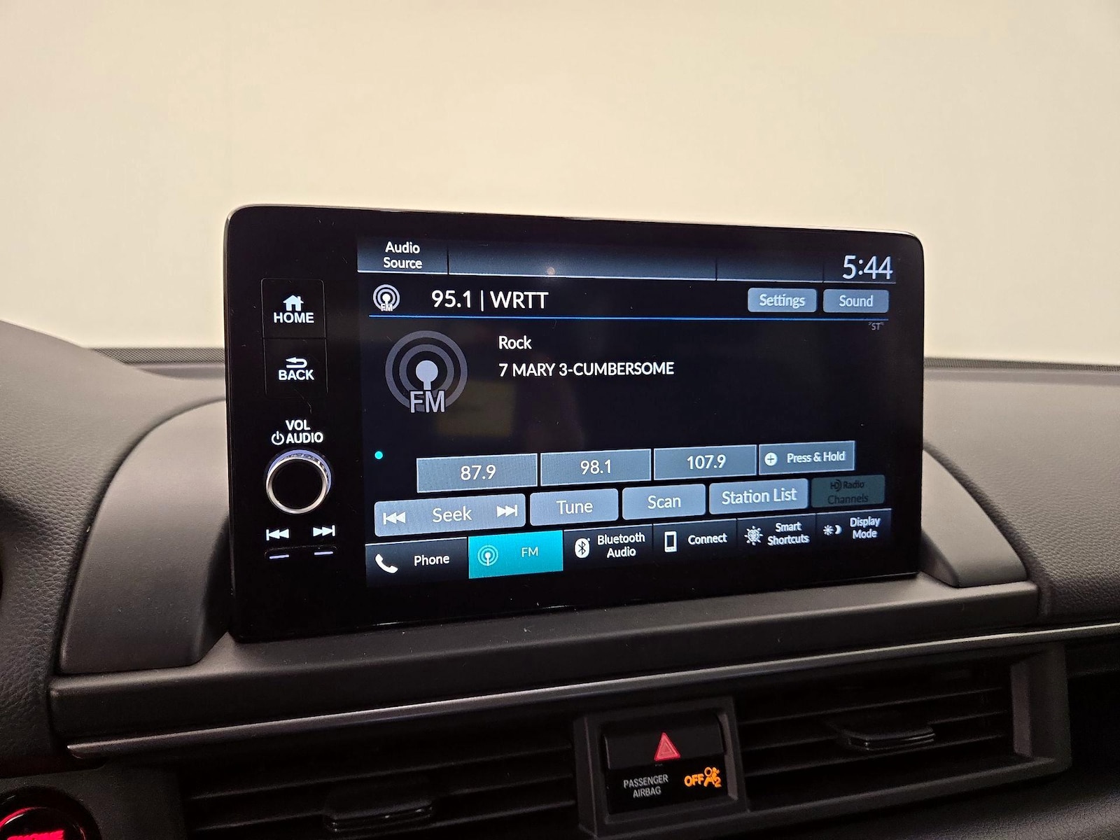 2023 Honda Pilot EX-L - Photo 16