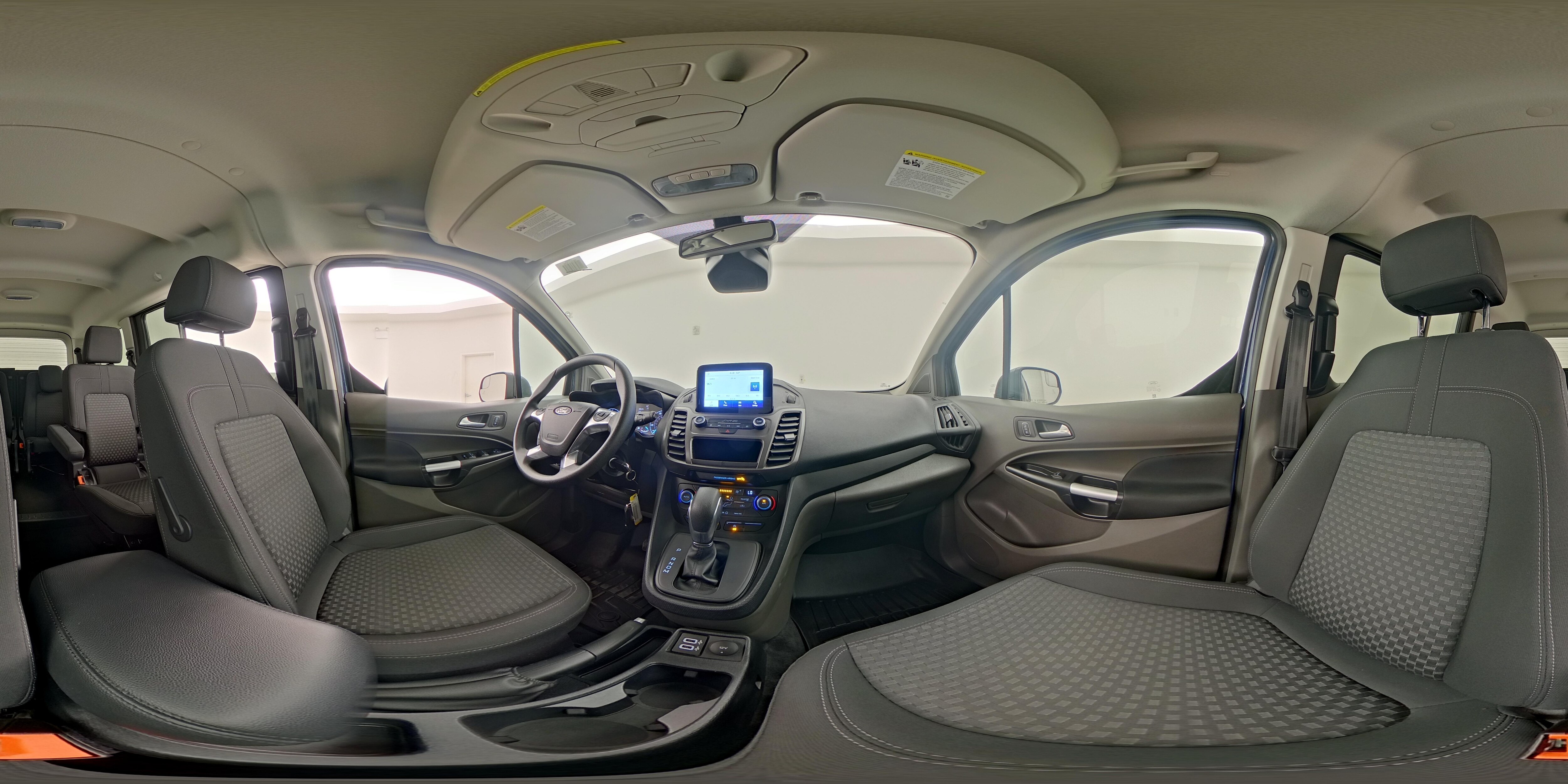2020 Ford Transit Connect XLT - Photo 25