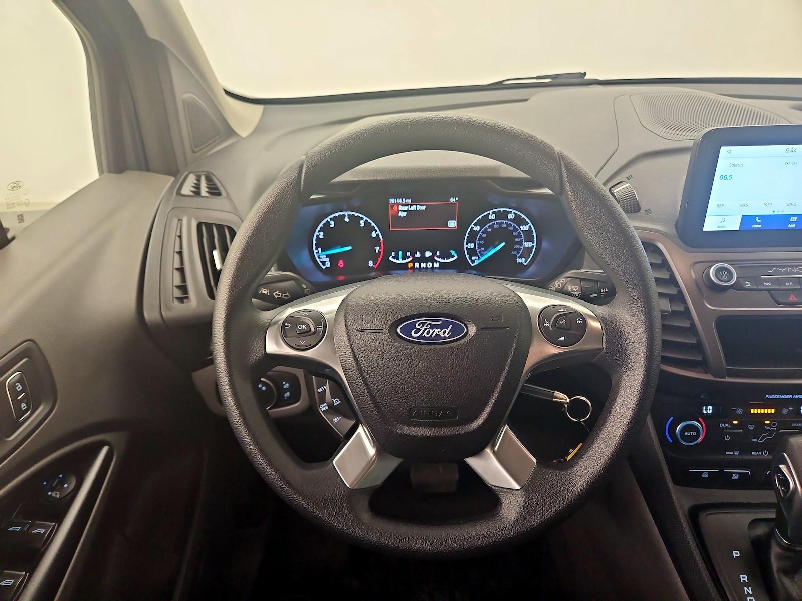 2020 Ford Transit Connect XLT - Photo 11