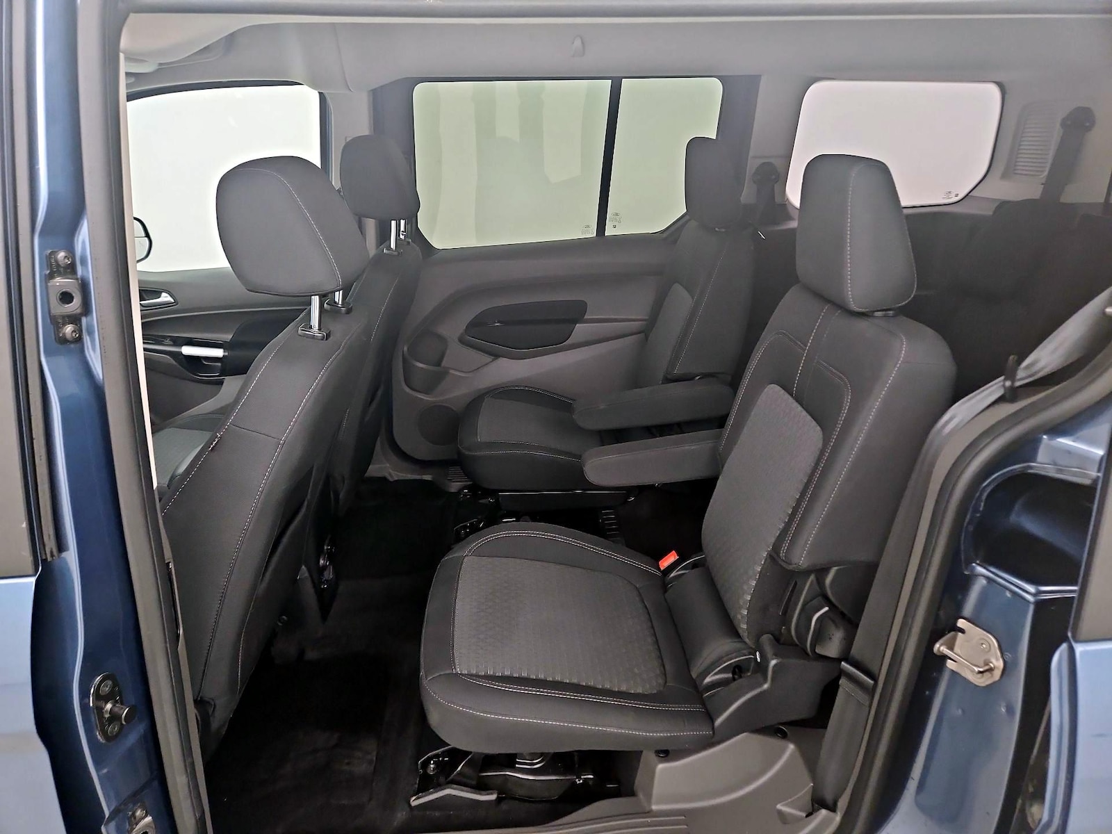 2020 Ford Transit Connect XLT - Photo 20
