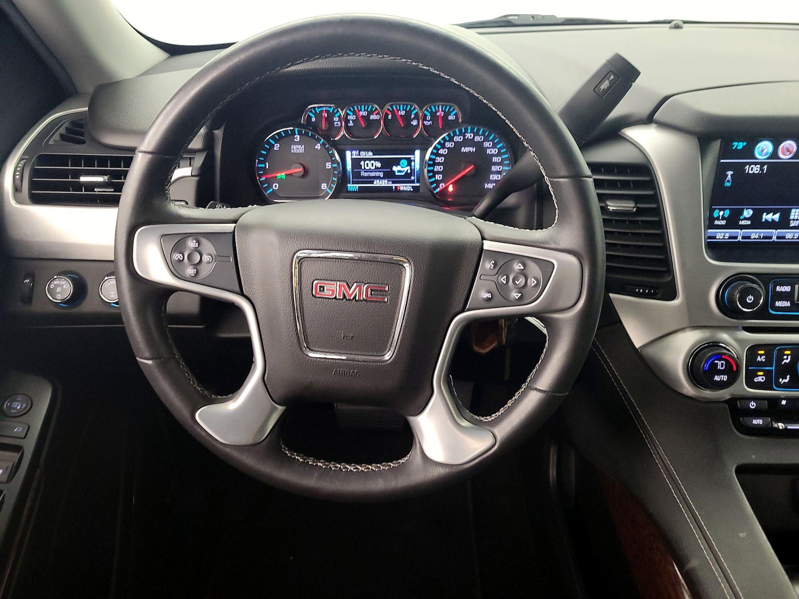 2017 GMC Yukon XL SLE - Photo 11