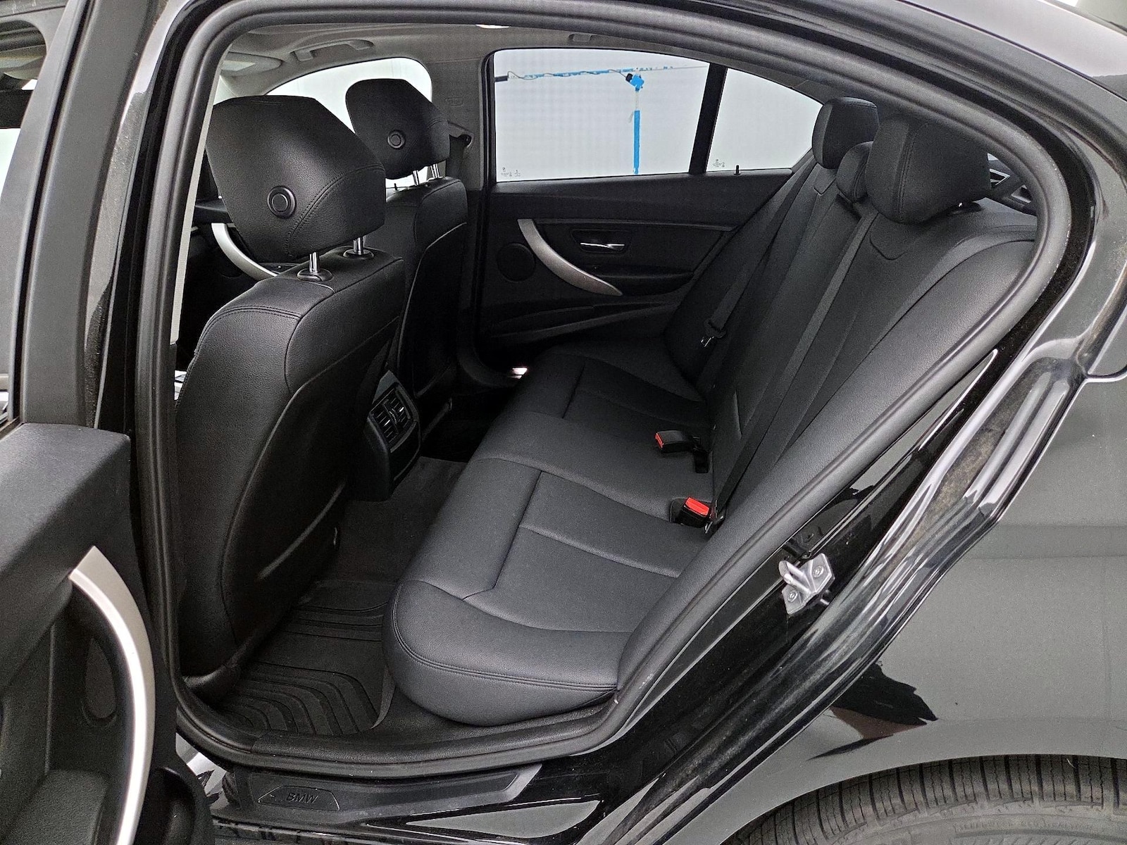 2014 BMW 3 Series 320i - Photo 20