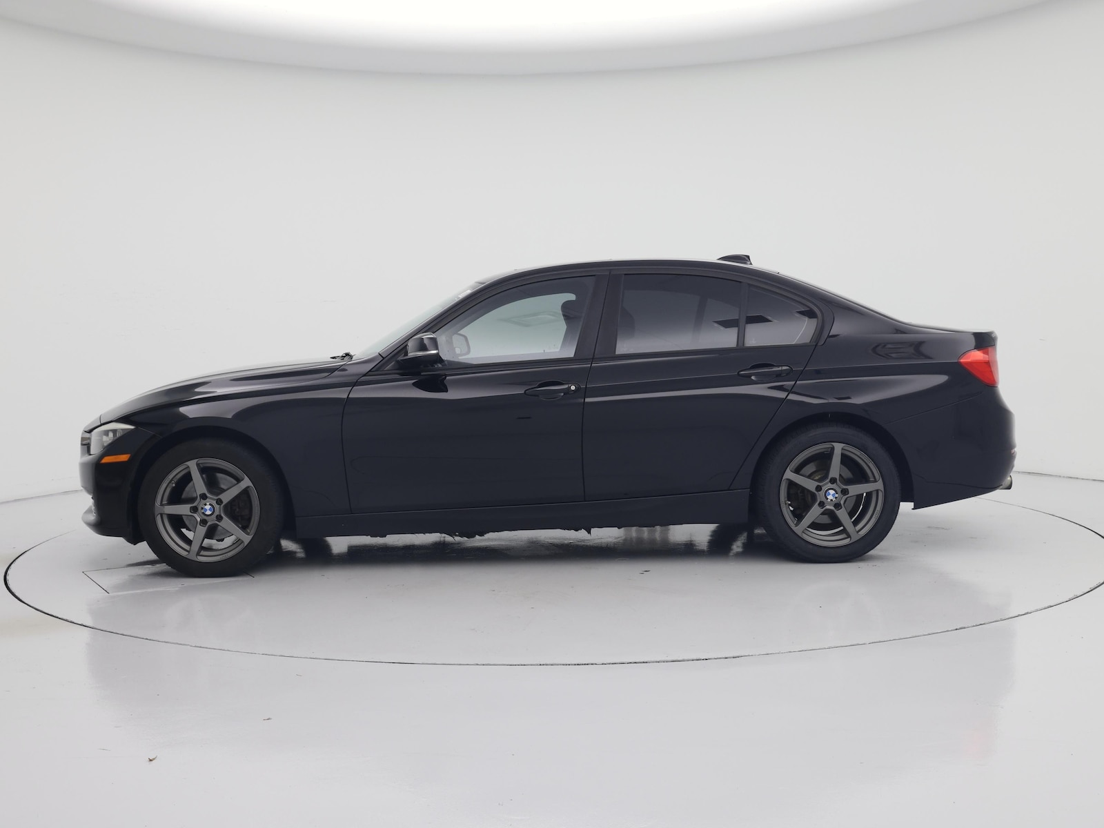 2014 BMW 3 Series 320i - Photo 4