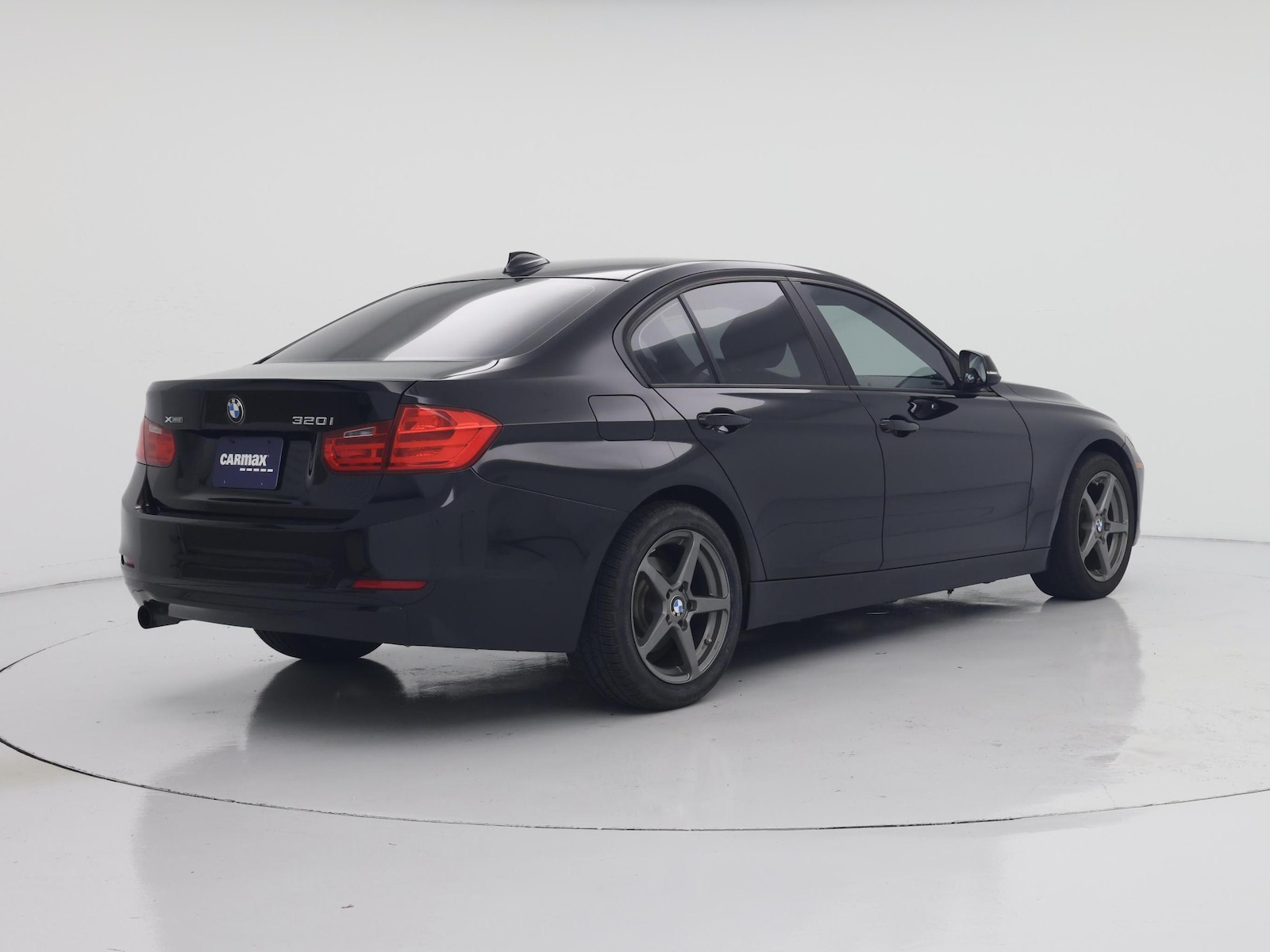 2014 BMW 3 Series 320i - Photo 9