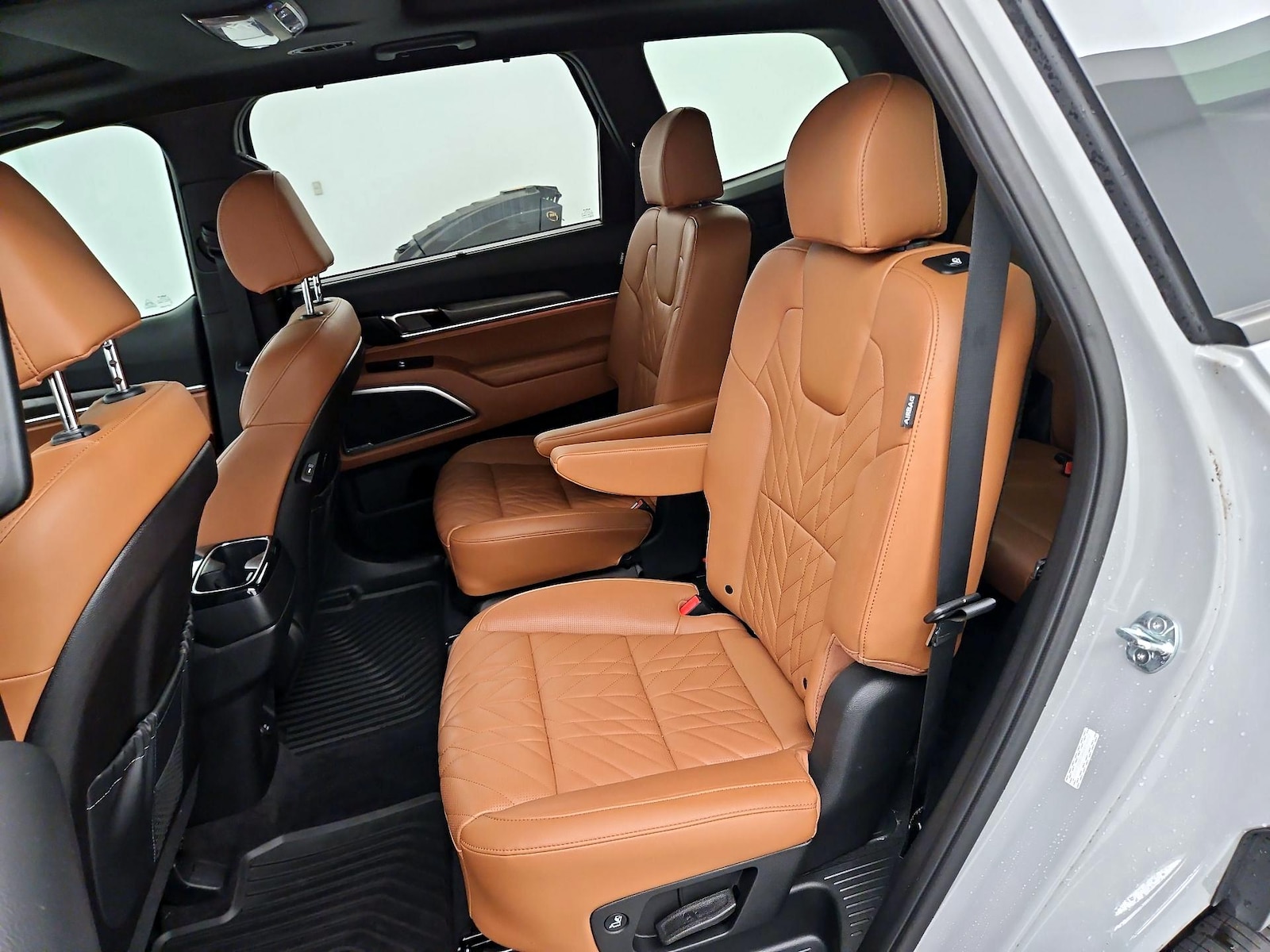Rear Air Conditioning