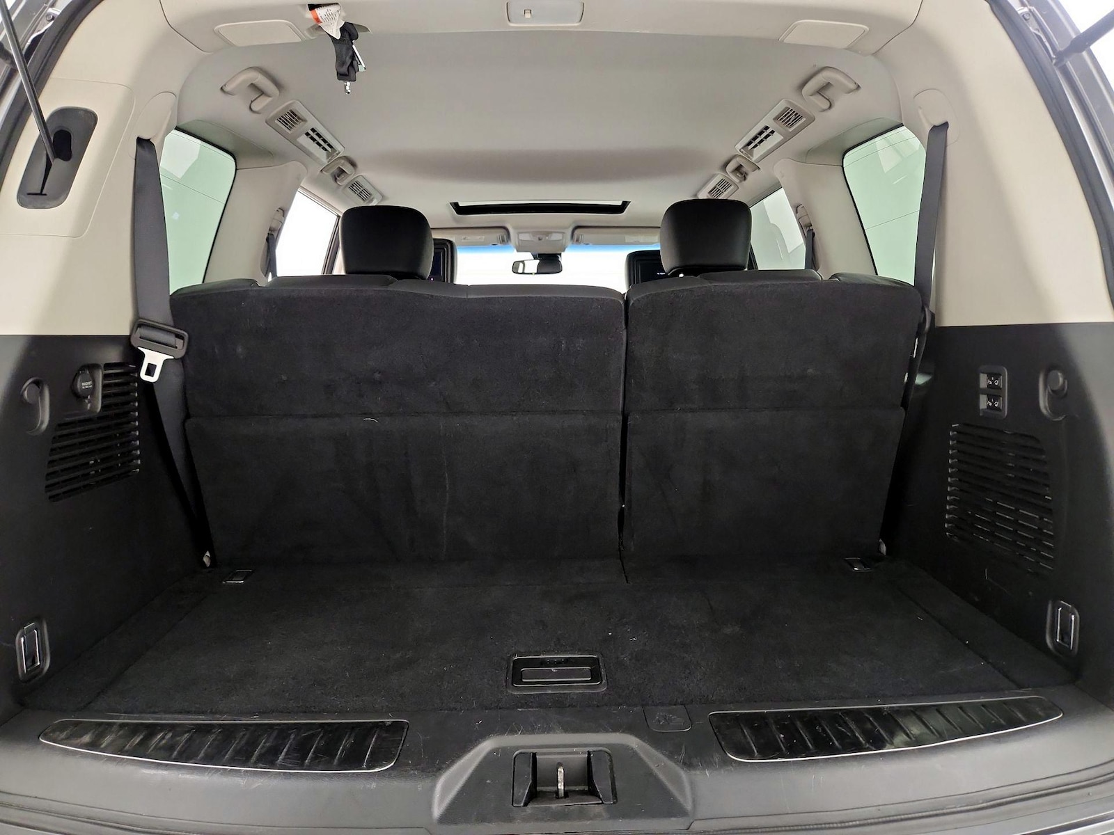 2017 Nissan Armada Platinum - Photo 23
