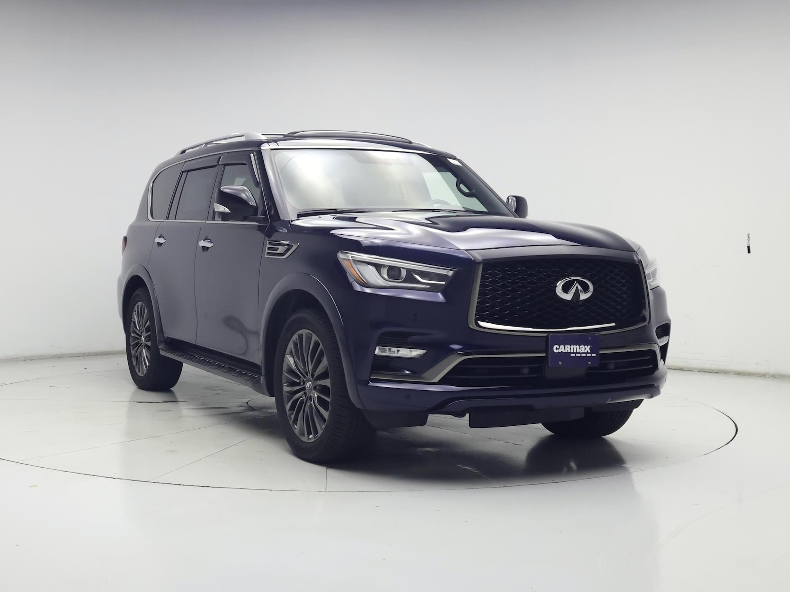 2024 INFINITI QX80 Sensory 4WD - Photo 2