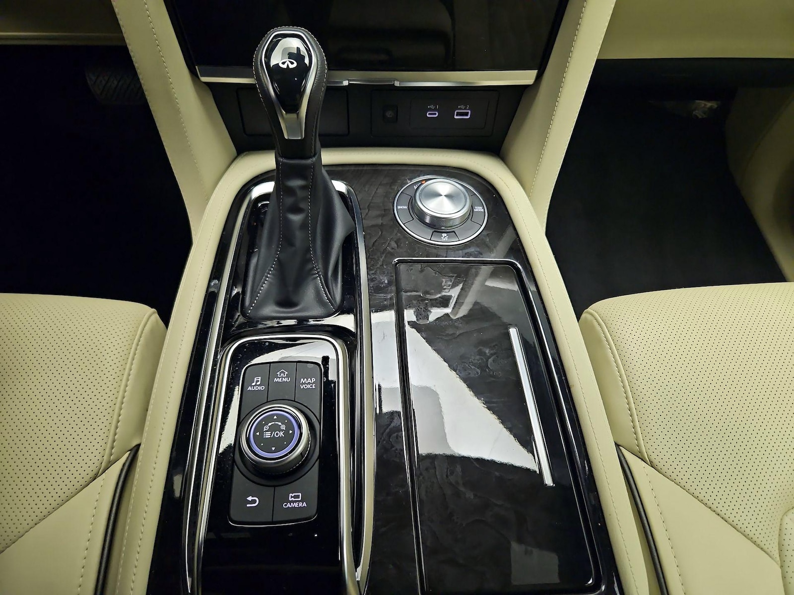 2024 INFINITI QX80 Sensory 4WD - Photo 17