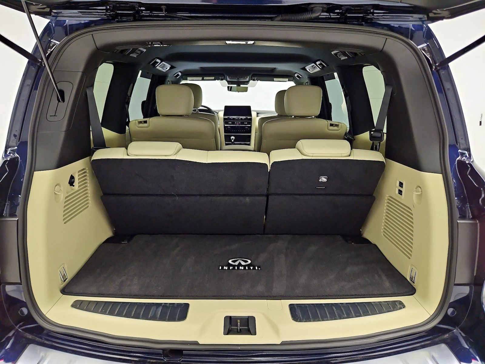 2024 INFINITI QX80 Sensory 4WD - Photo 19