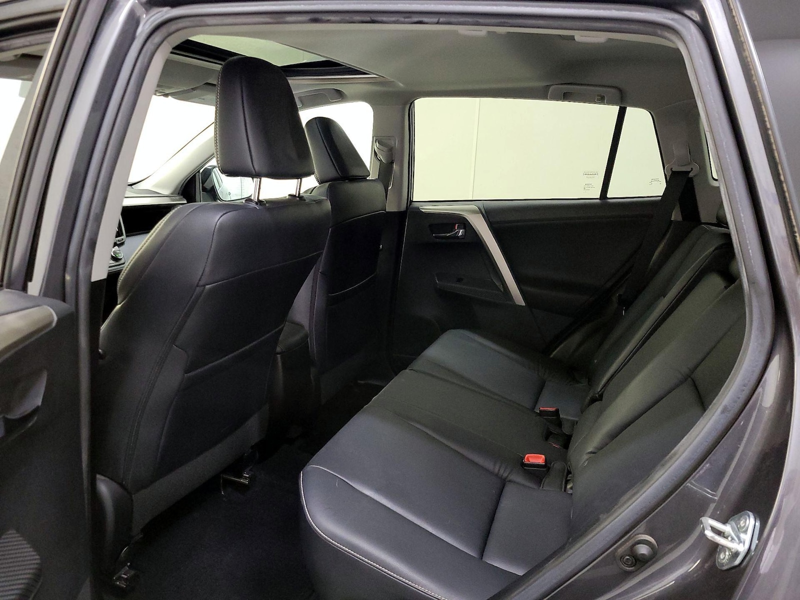 2015 Toyota RAV4 Limited - Photo 21