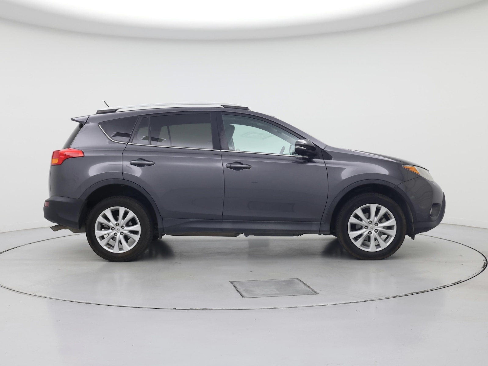 2015 Toyota RAV4 Limited - Photo 8