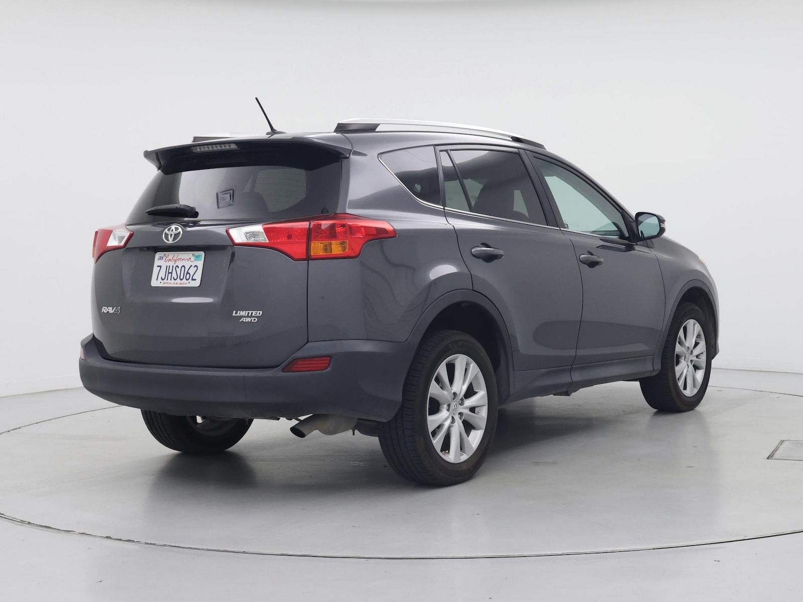 2015 Toyota RAV4 Limited - Photo 9