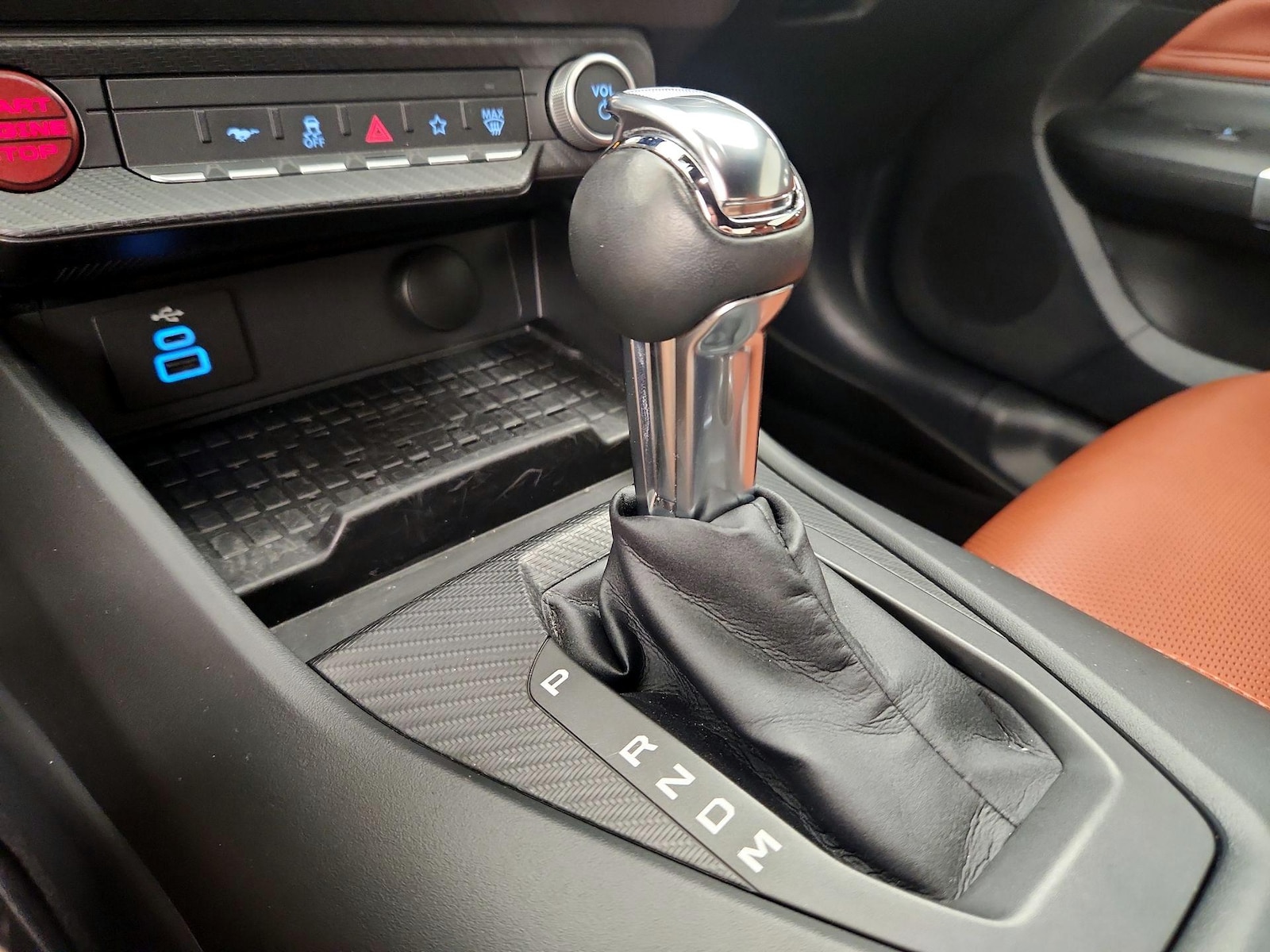 2024 Ford Mustang GT Premium - Photo 19