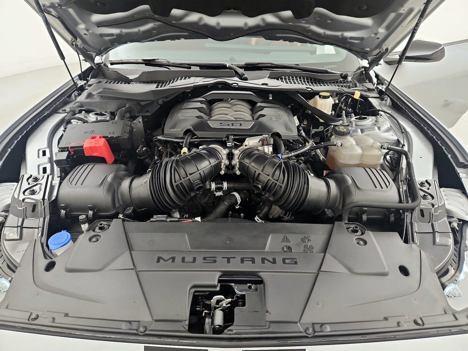 2024 Ford Mustang GT Premium - Photo 23