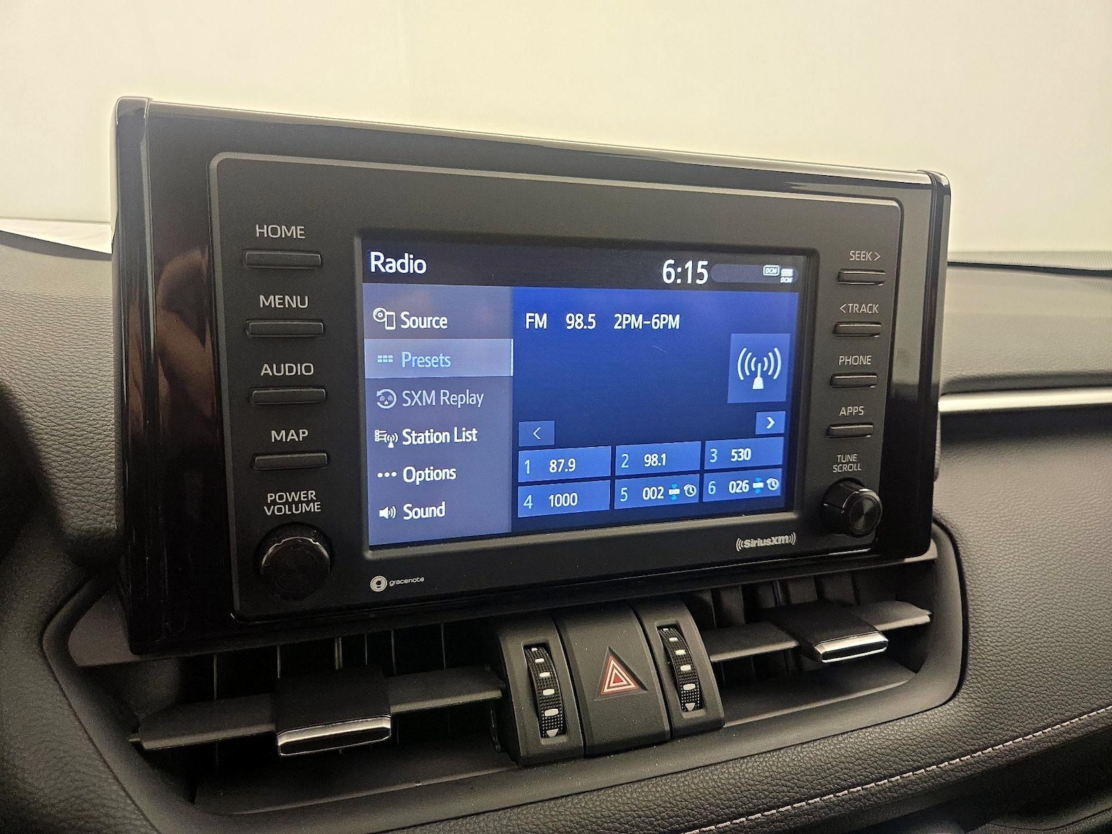 2021 Toyota RAV4 XLE Premium - Photo 16