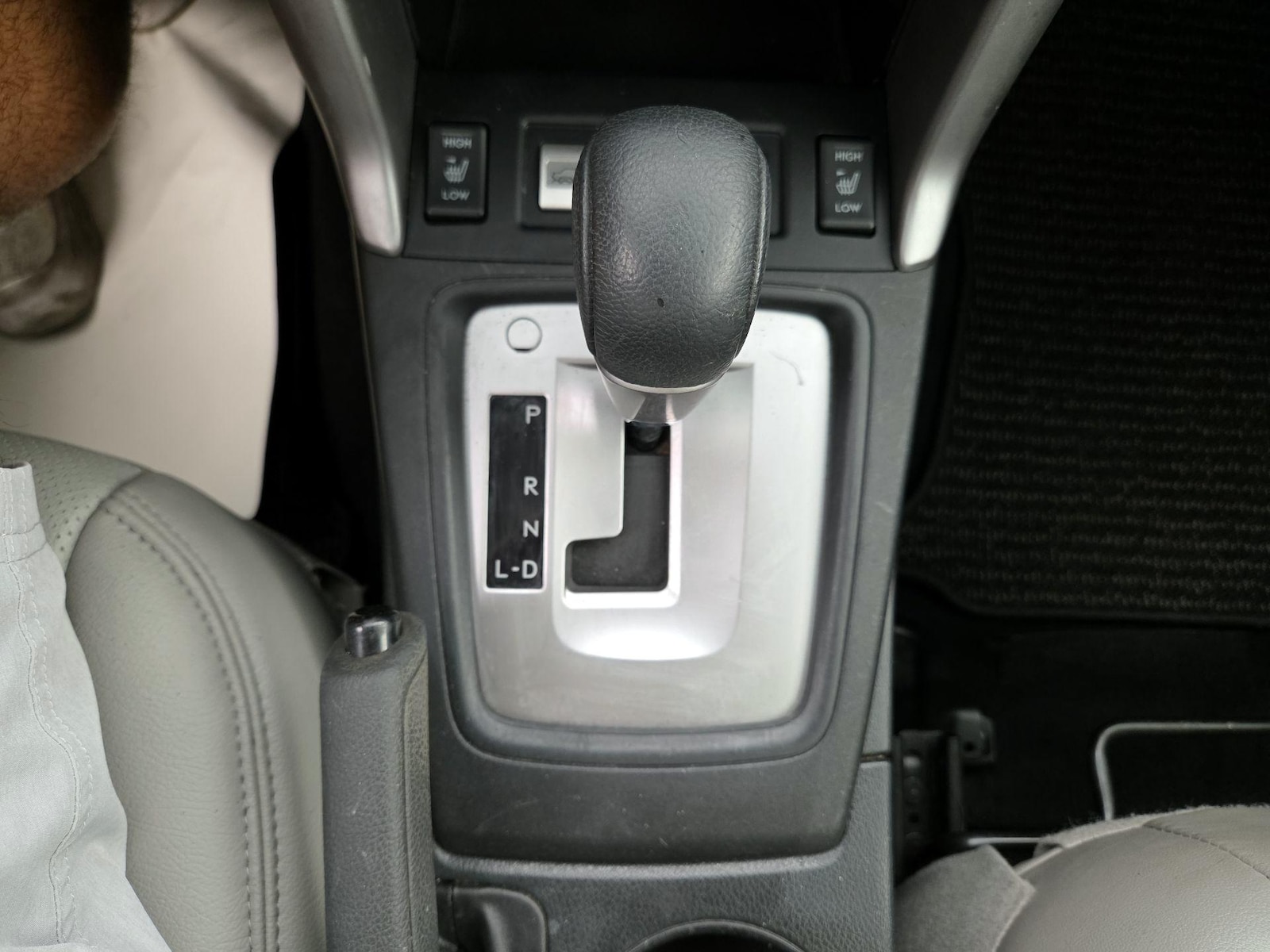 2015 Subaru Forester i Limited - Photo 18