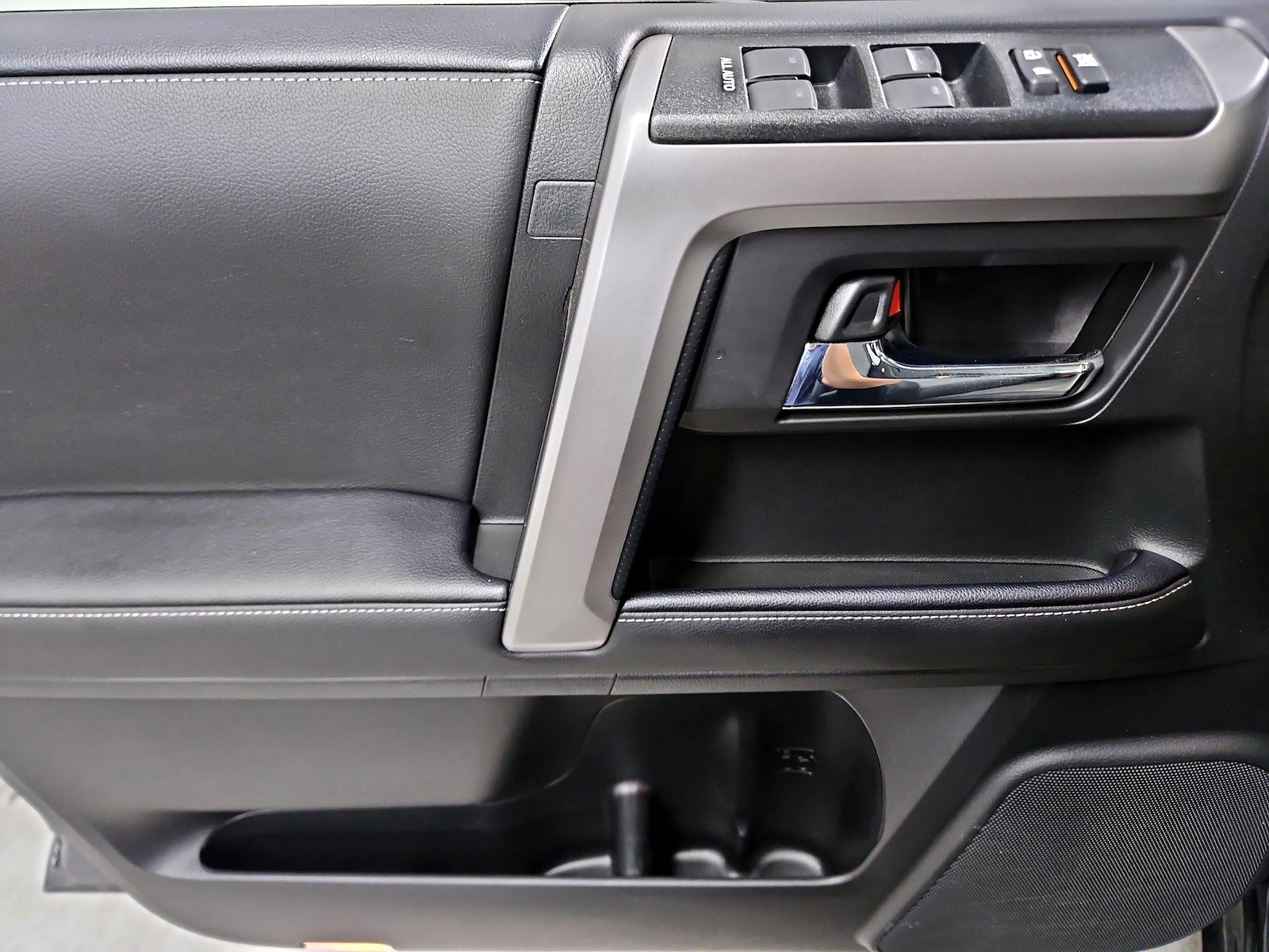 2024 Toyota 4Runner SR5 Premium - Photo 13