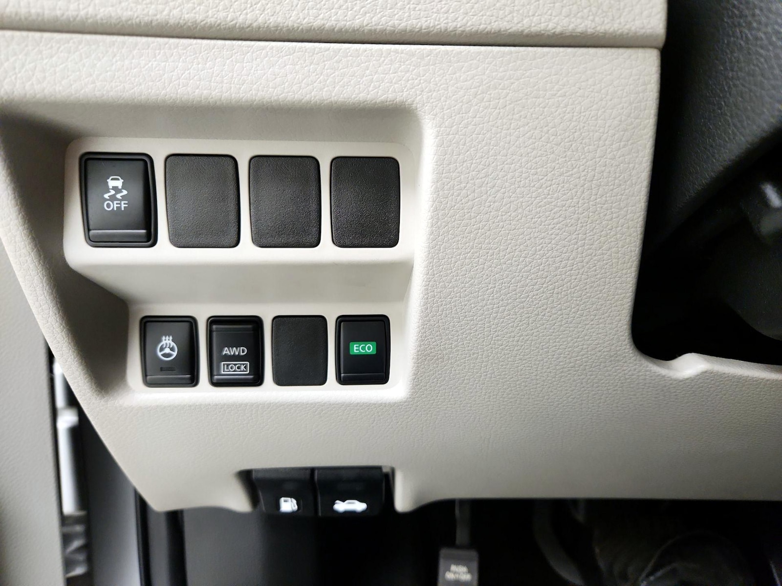 2018 Nissan Rogue Sport SV - Photo 14
