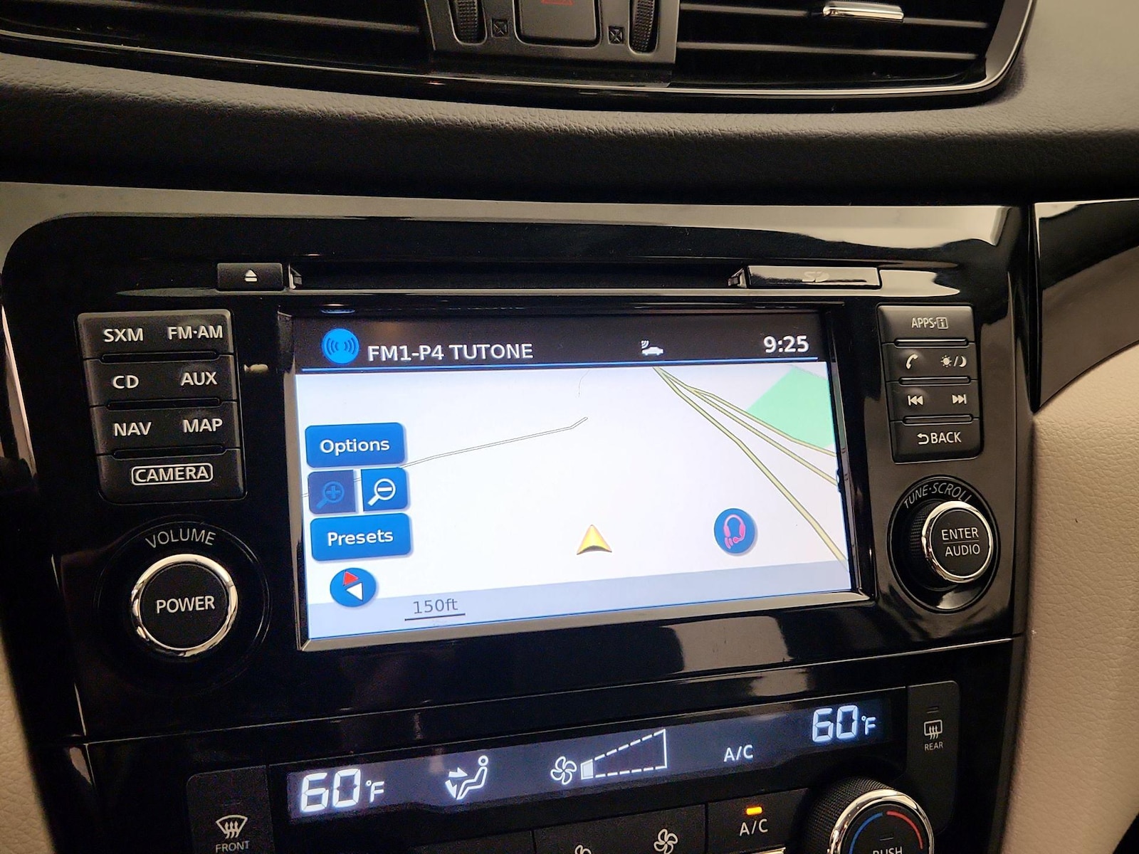 2018 Nissan Rogue Sport SV - Photo 15