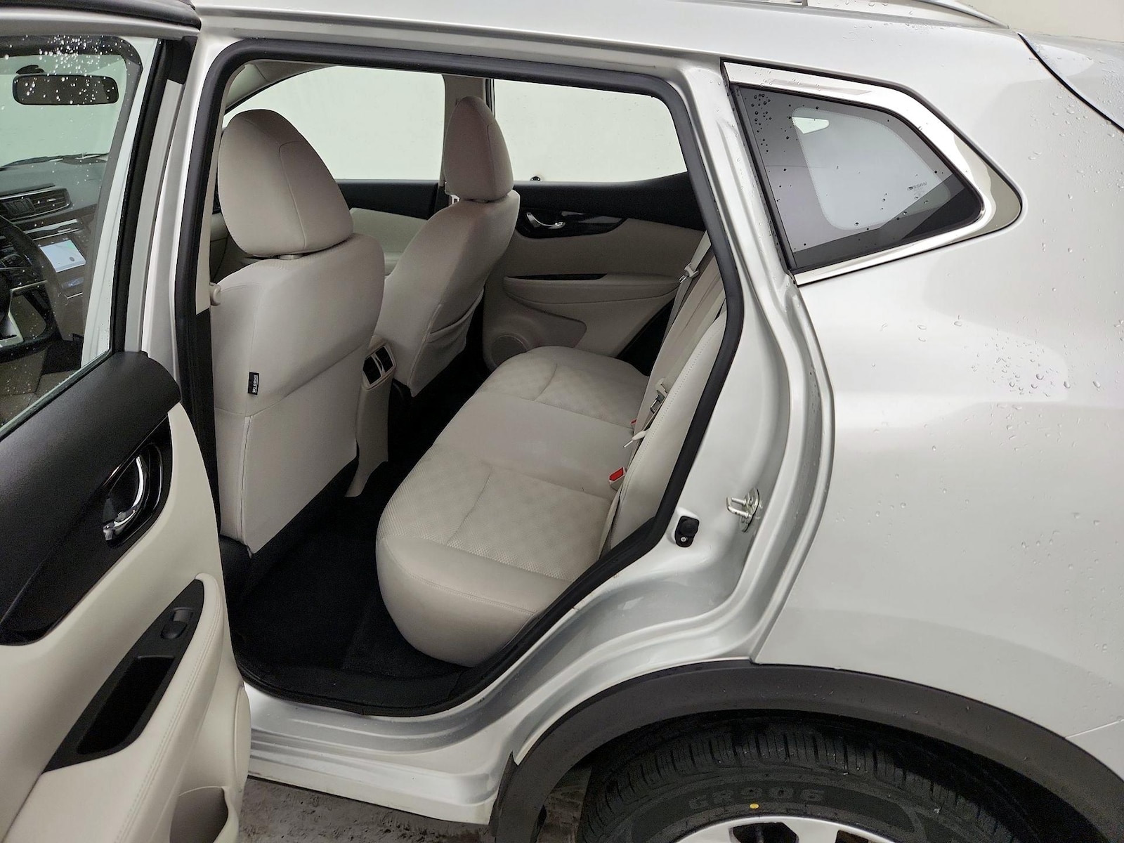 2018 Nissan Rogue Sport SV - Photo 21