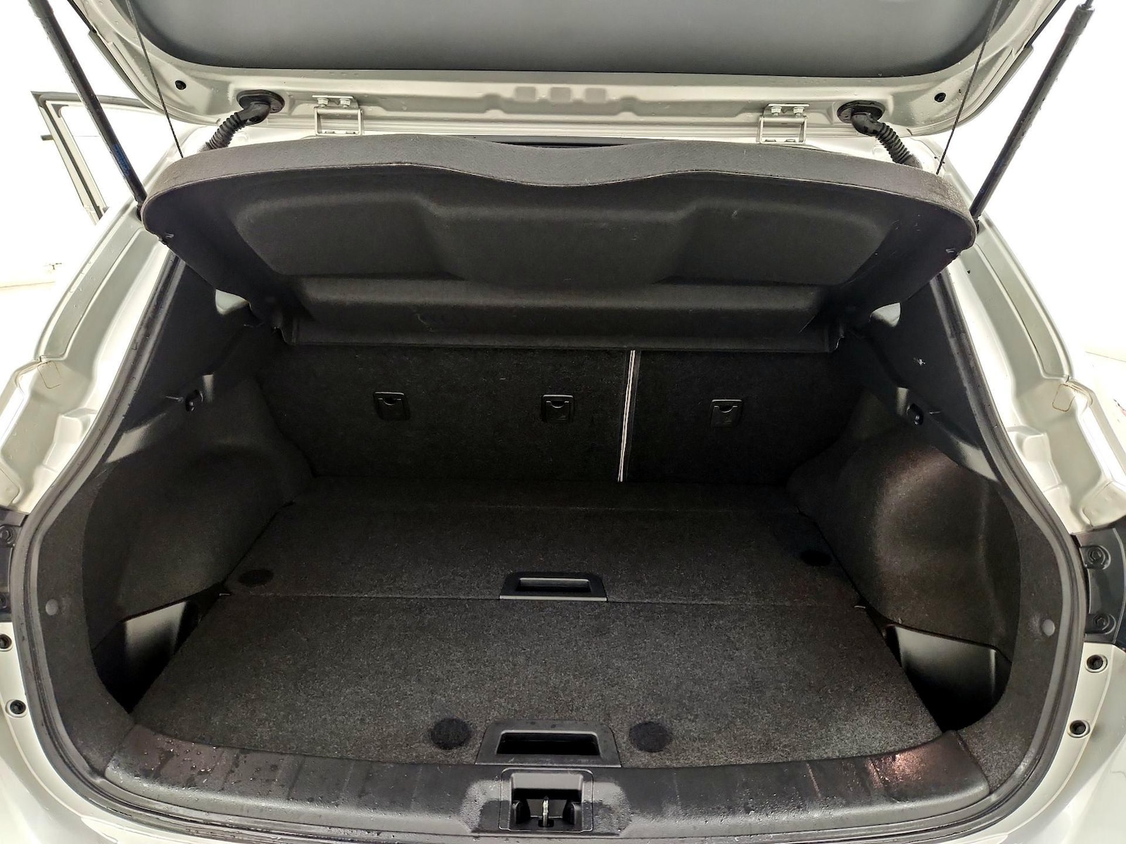 2018 Nissan Rogue Sport SV - Photo 22