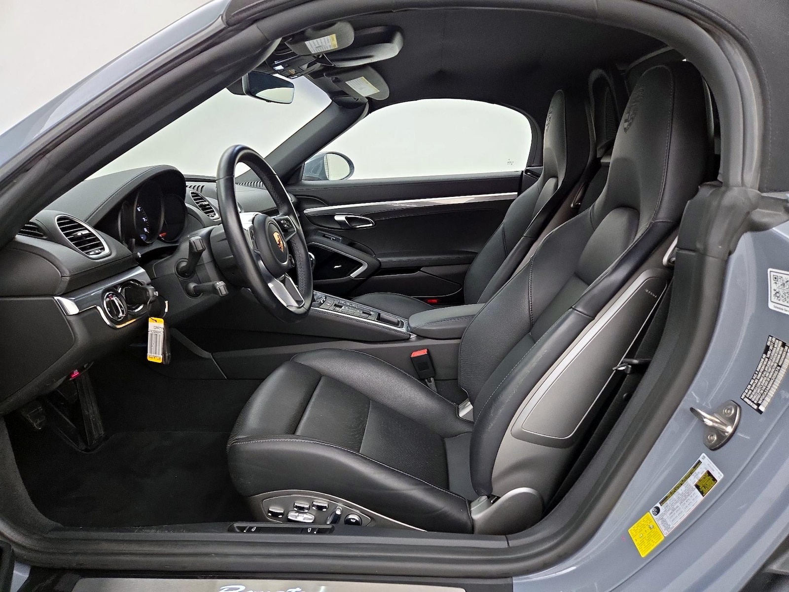 2024 Porsche 718 Style Edition - Photo 12