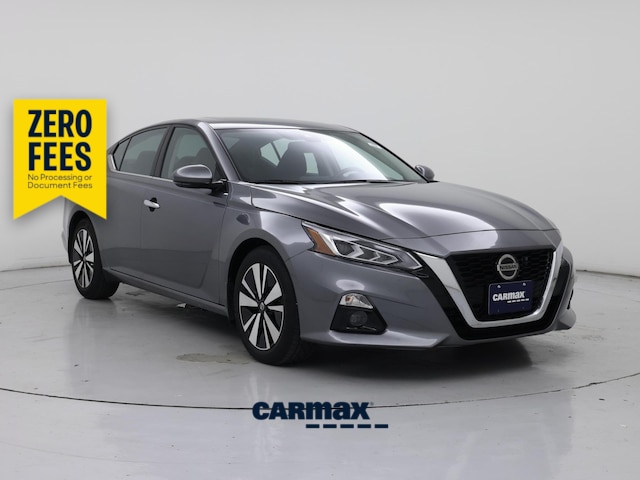 Gray 2020 Nissan Altima Sedan Front-Wheel Drive Automatic