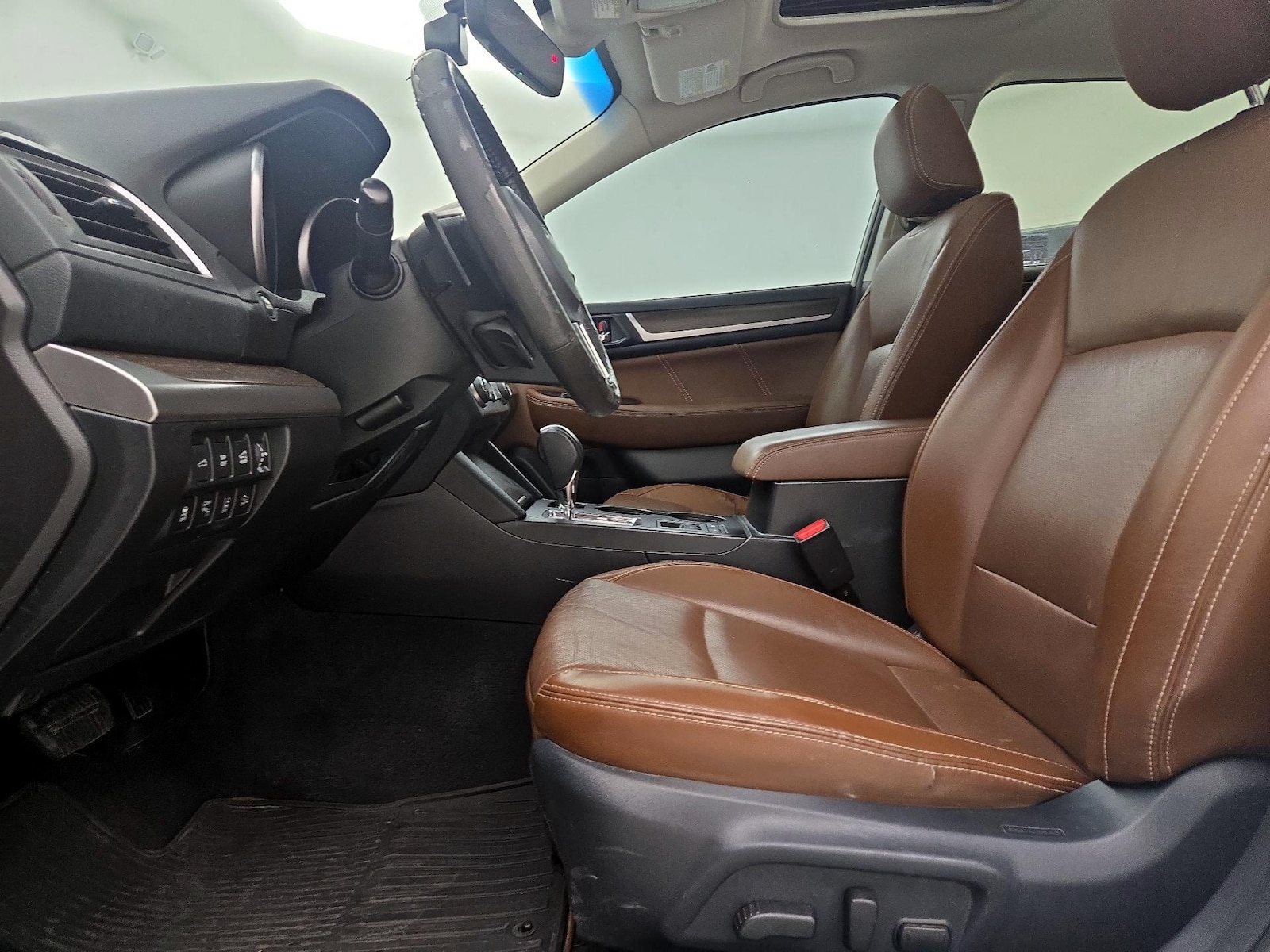 2017 Subaru Outback Touring - Photo 12