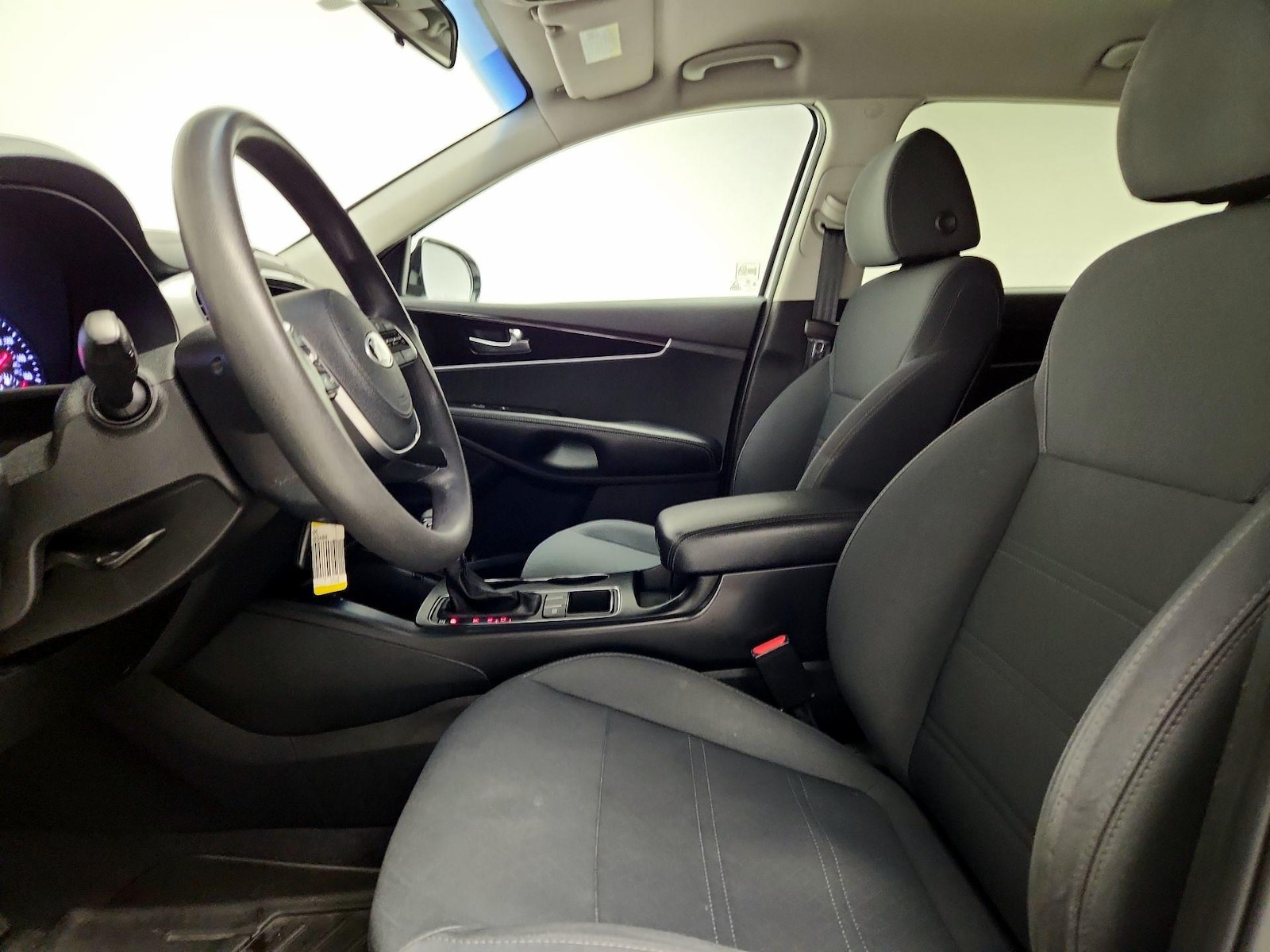 Power Seat(s) & Side Airbags