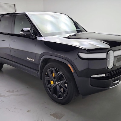 2023 Rivian R1S Adventure Quad-Motor Large