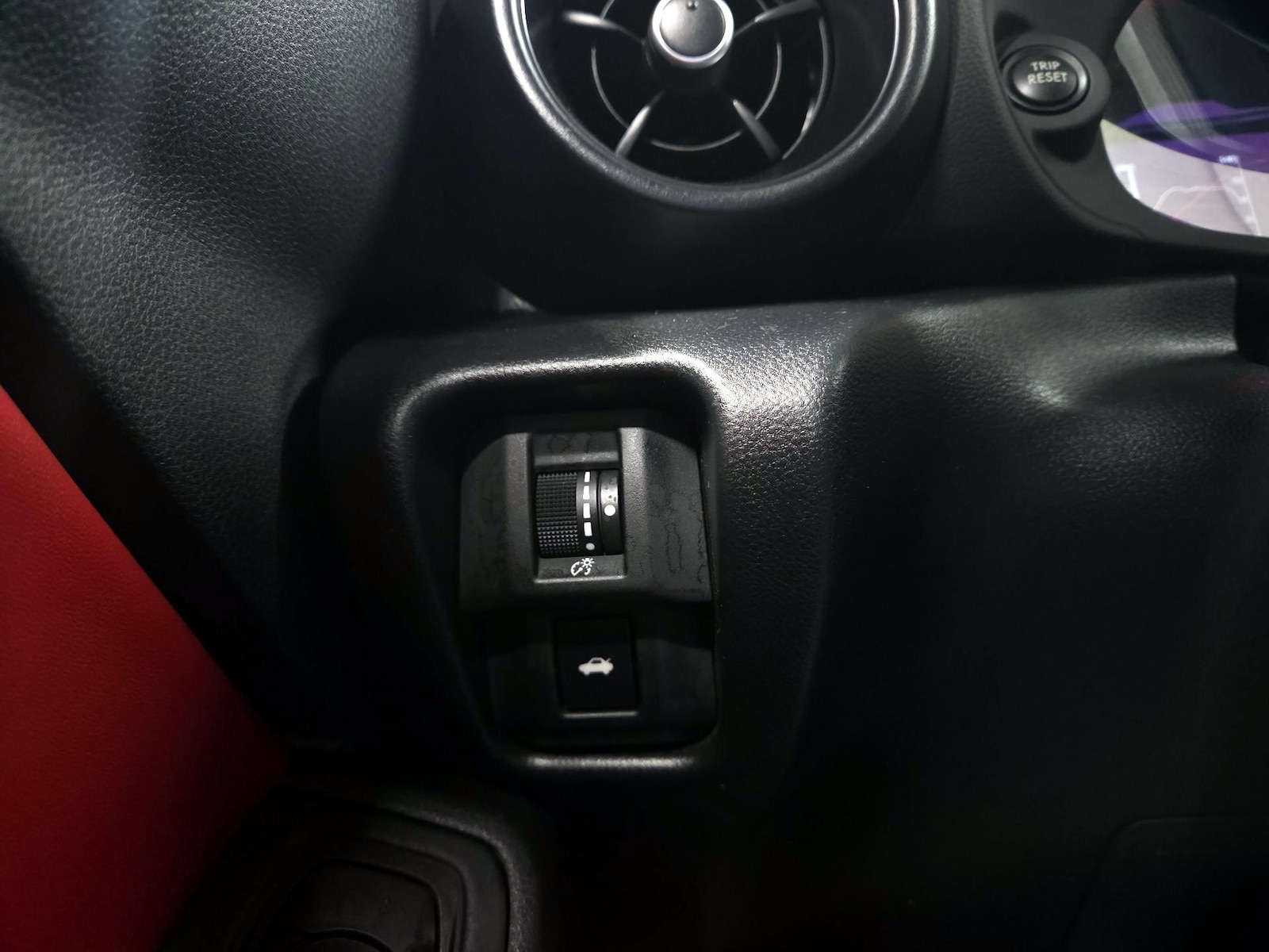 2024 Toyota GR86 Trueno Edition - Photo 14
