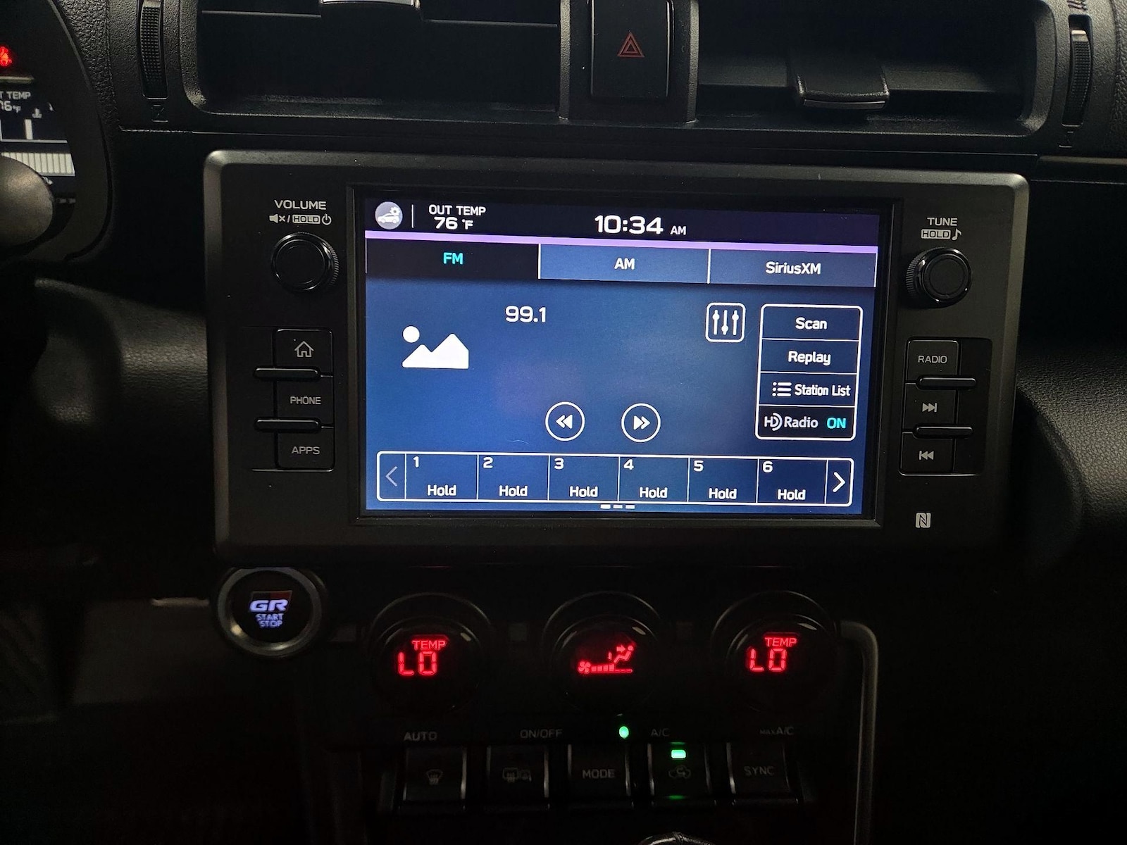 2024 Toyota GR86 Trueno Edition - Photo 16