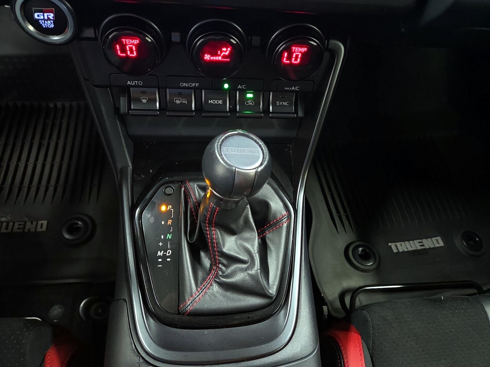 2024 Toyota GR86 Trueno Edition - Photo 18