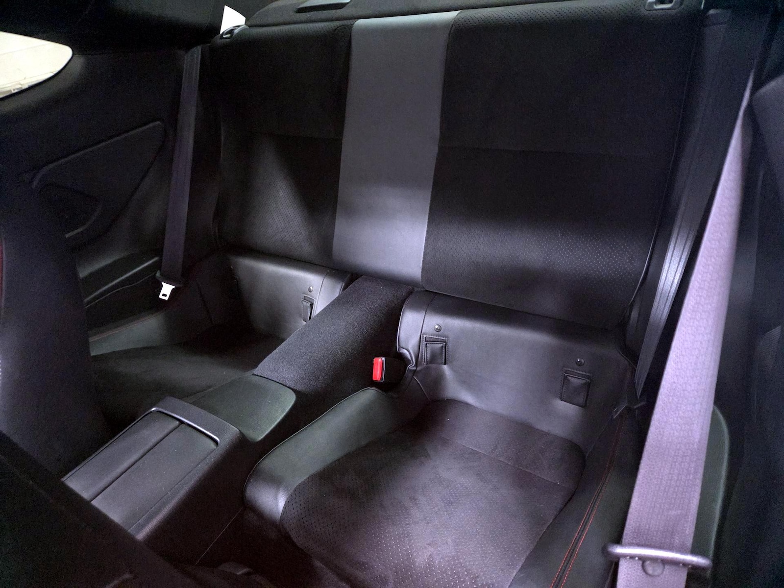 2024 Toyota GR86 Trueno Edition - Photo 20