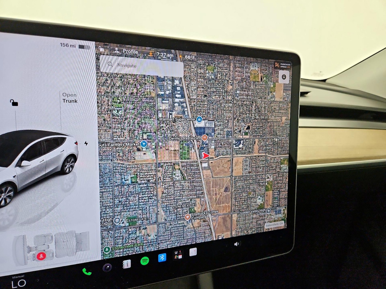 2023 Tesla Model Y Long Range - Photo 14