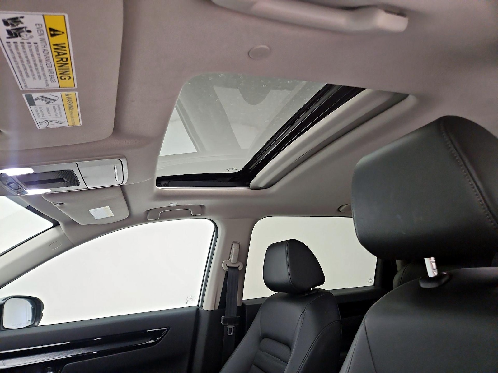 Sunroof(s) & Overhead Airbags