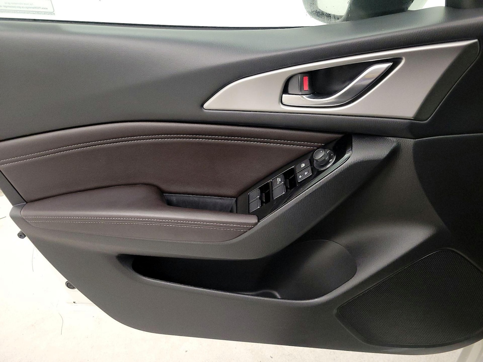 2018 Mazda Mazda3 Touring - Photo 13