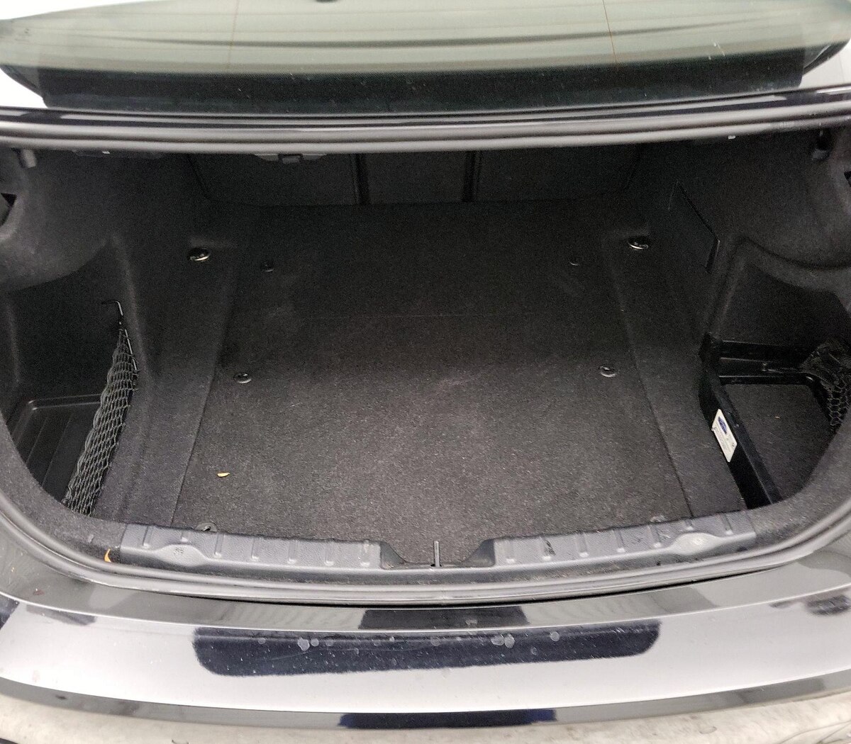 Trunk/Cargo (Seats Up)