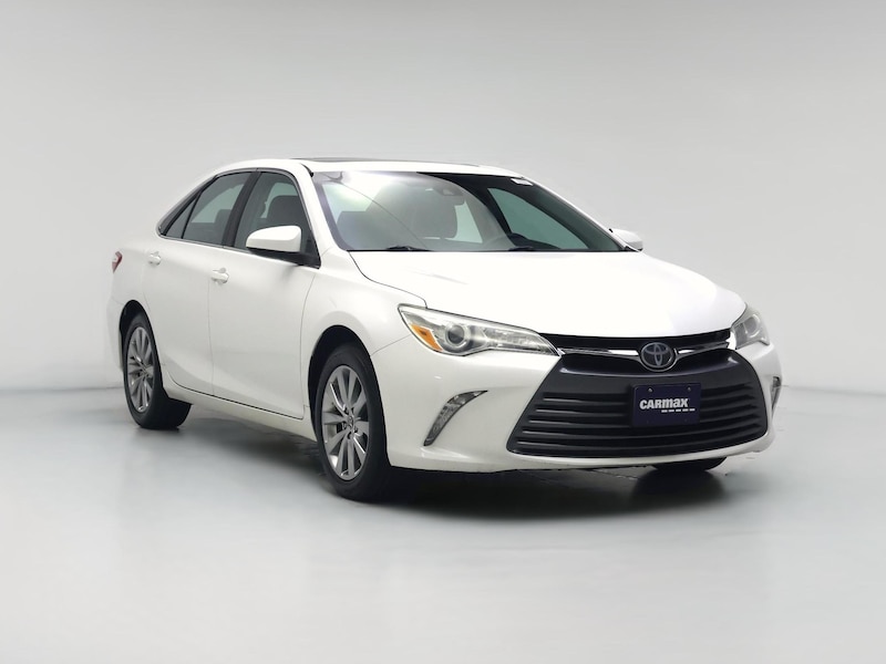 2016 Toyota Camry XLE