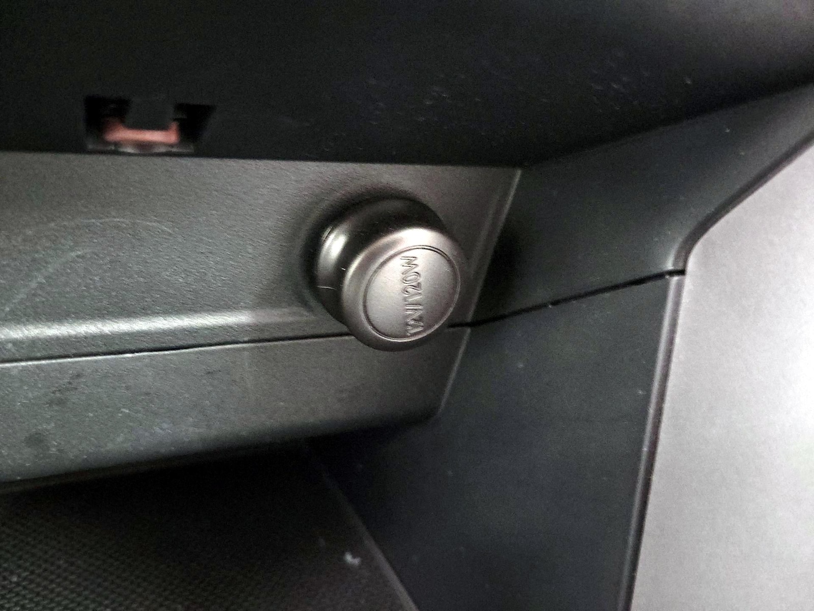 2018 Subaru Forester Base - Photo 19
