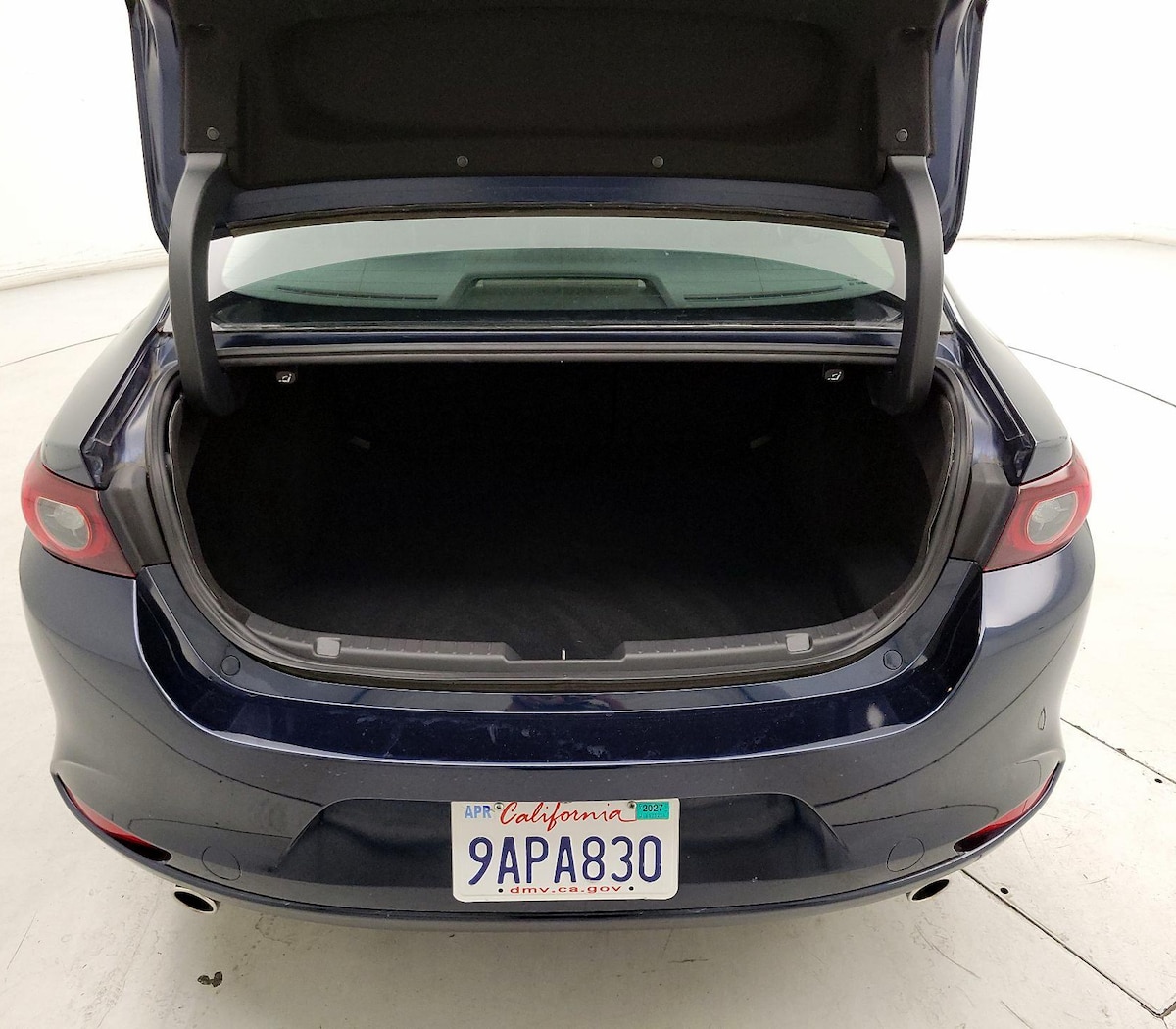 Trunk/Cargo (Seats Up)