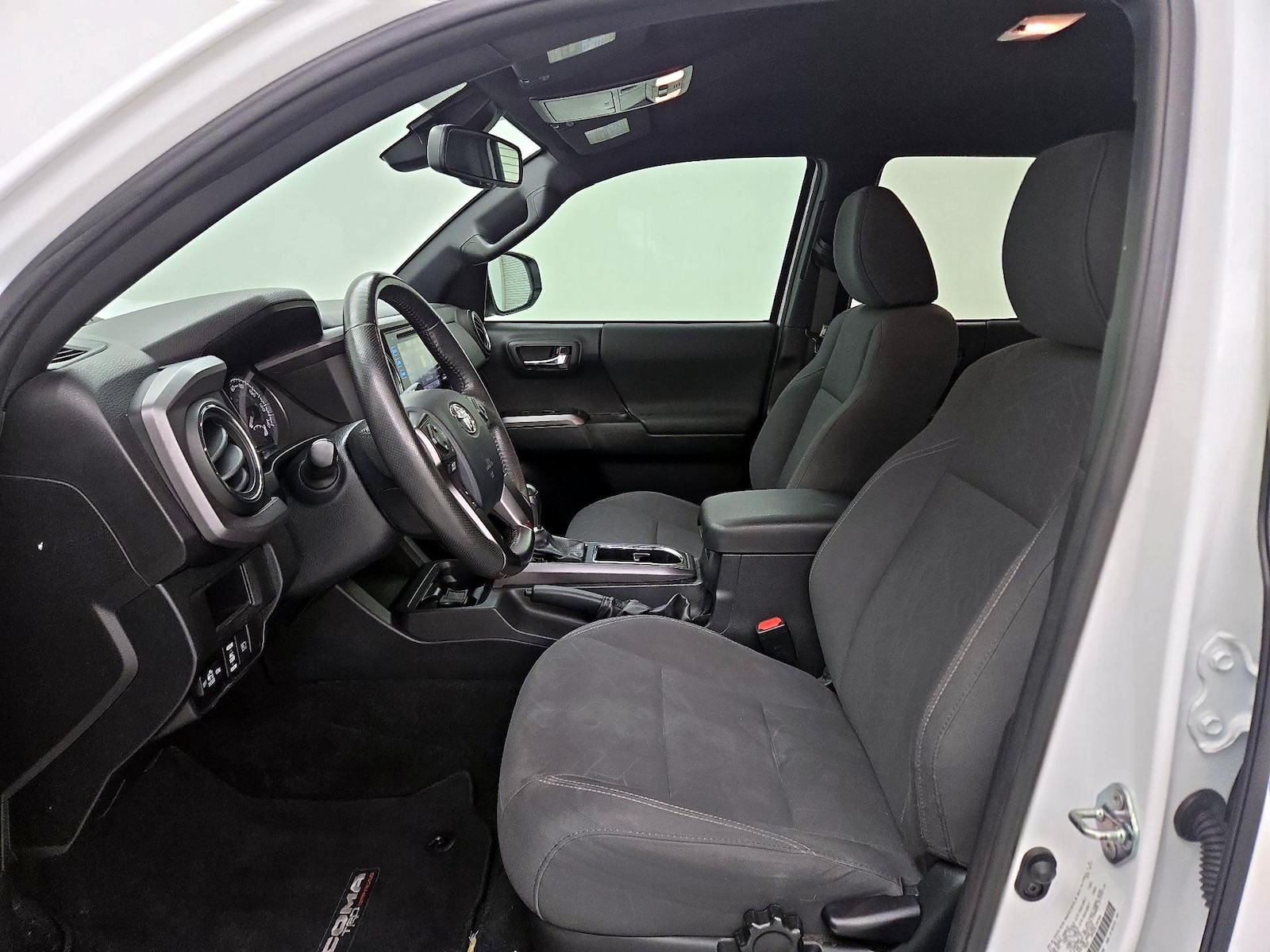 2019 Toyota Tacoma TRD Sport - Photo 12
