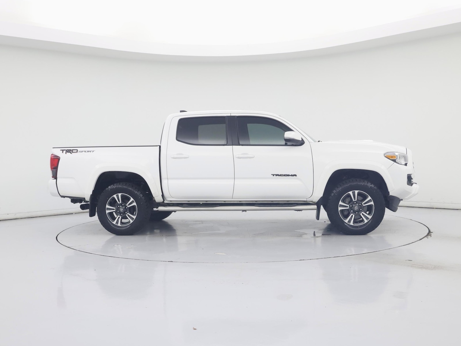 2019 Toyota Tacoma TRD Sport - Photo 8