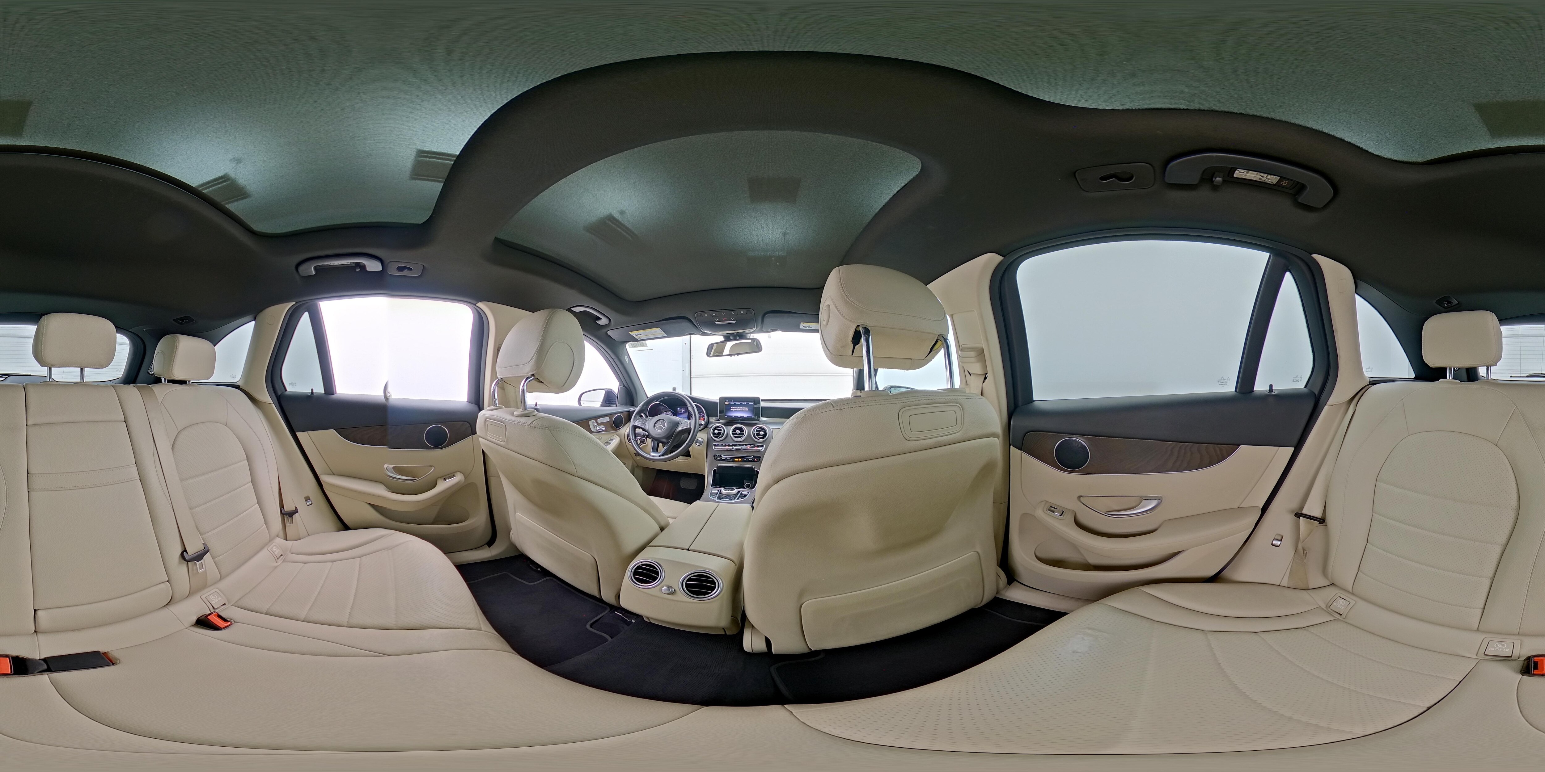 2018 Mercedes-Benz GLC GLC300 - Photo 25