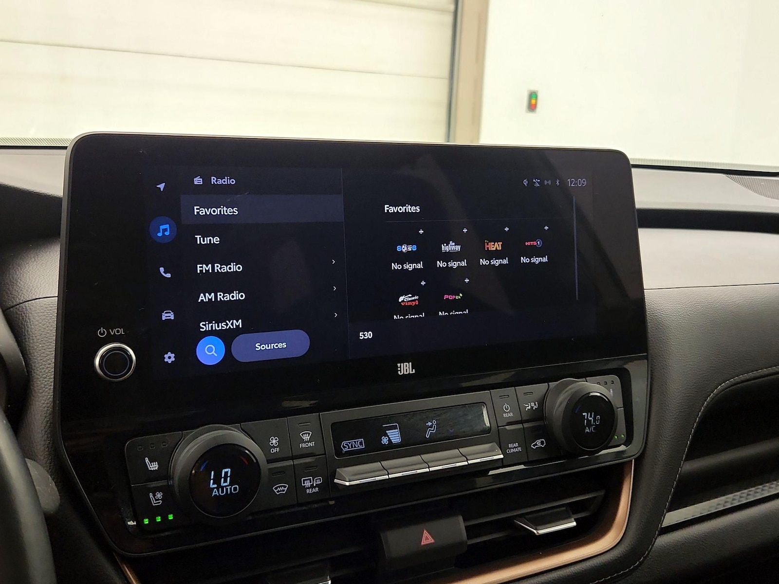 2024 Toyota Grand Highlander Limited - Photo 17