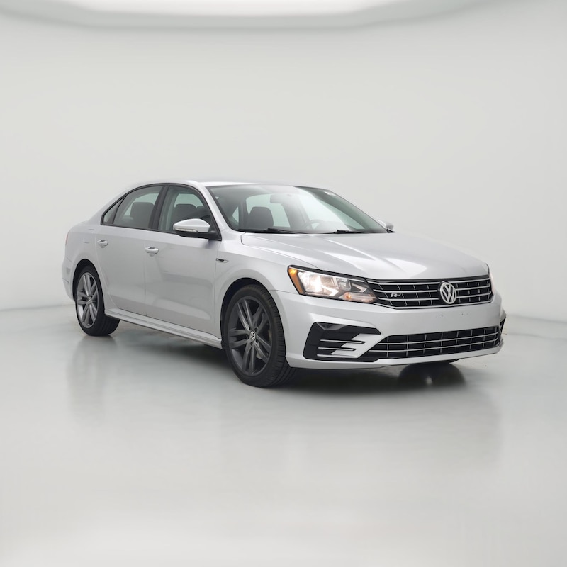2018 Volkswagen Passat R-Line