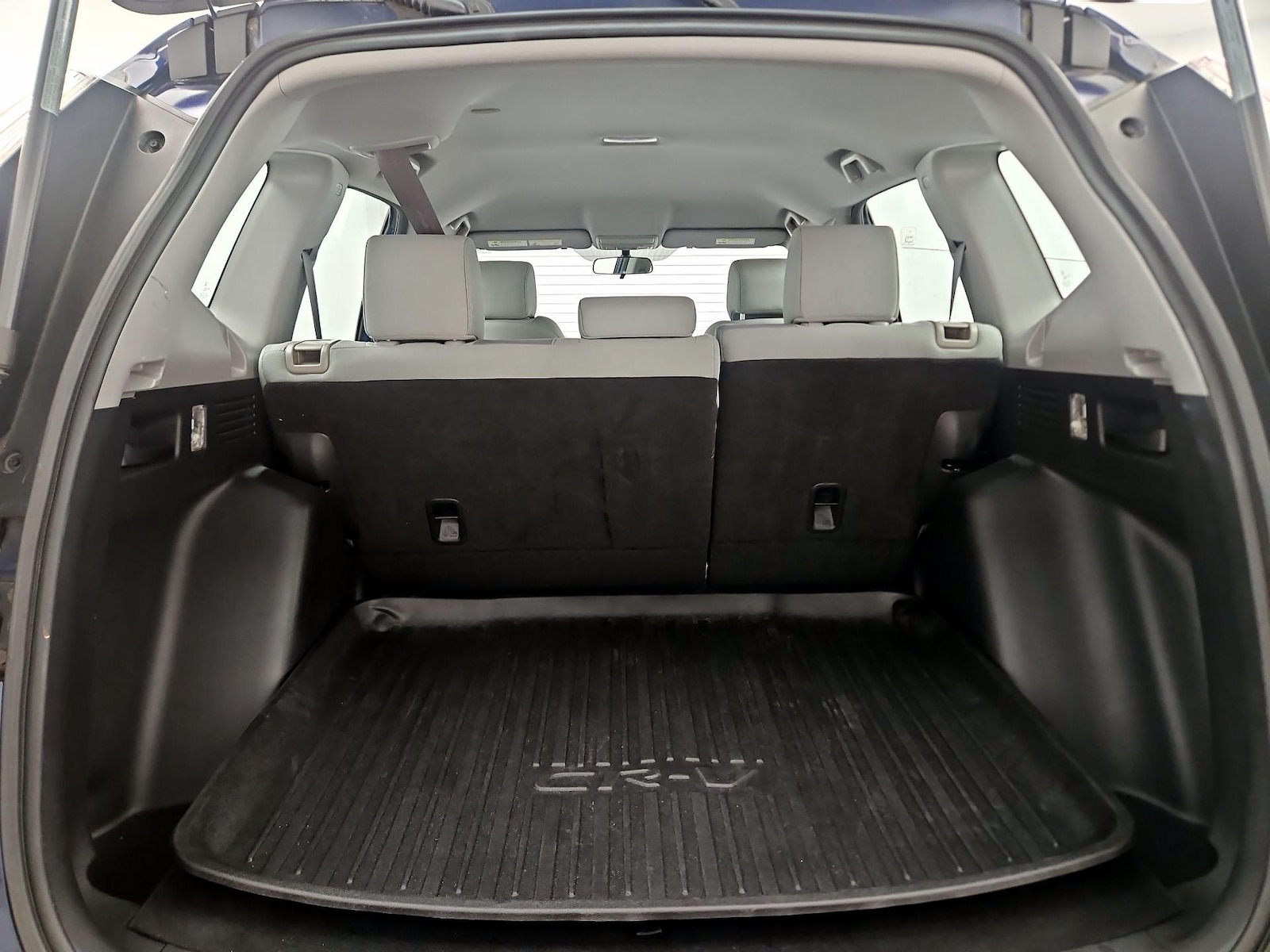 2017 Honda CR-V LX - Photo 19